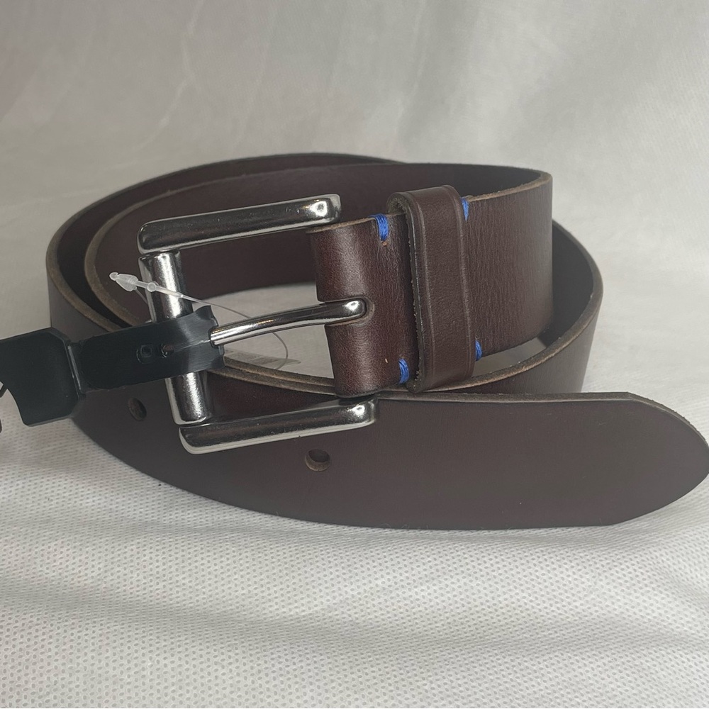 The GAP Genuine Cow Leather Belt Men Size 32 Brown Silver Blue Stitch Work Dress